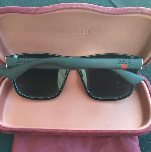 Men's GUCCI Sunglasses GG0010S - Picture 2 of 4